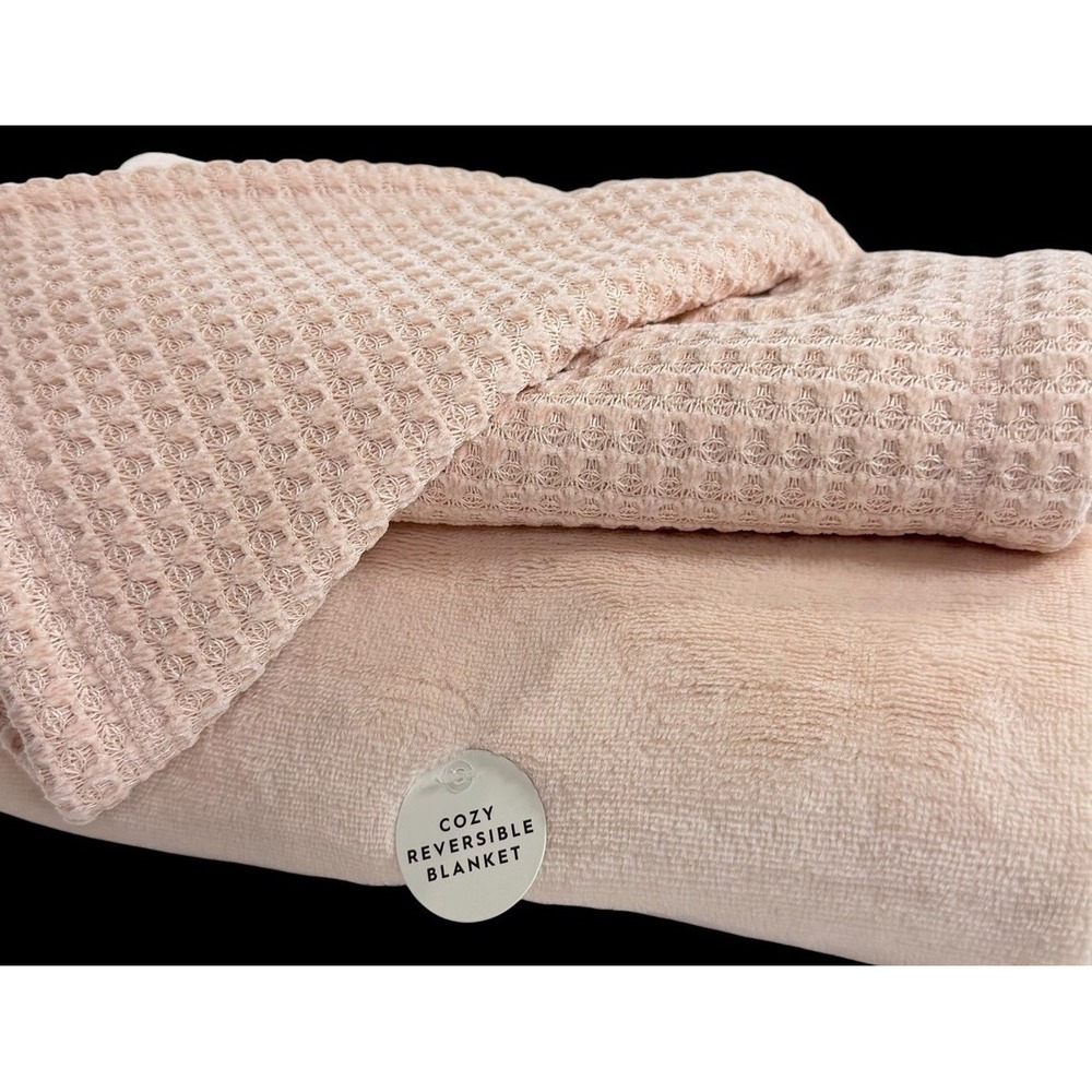 Laura Ashley Plush Pink Throw Baby Blanket Knit Soft Cozy Reversible 40 X 29